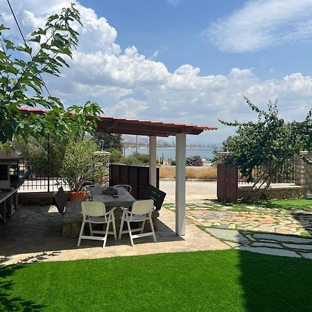 Apartment In Salamina With Garden & Sea View Selinia Luaran gambar