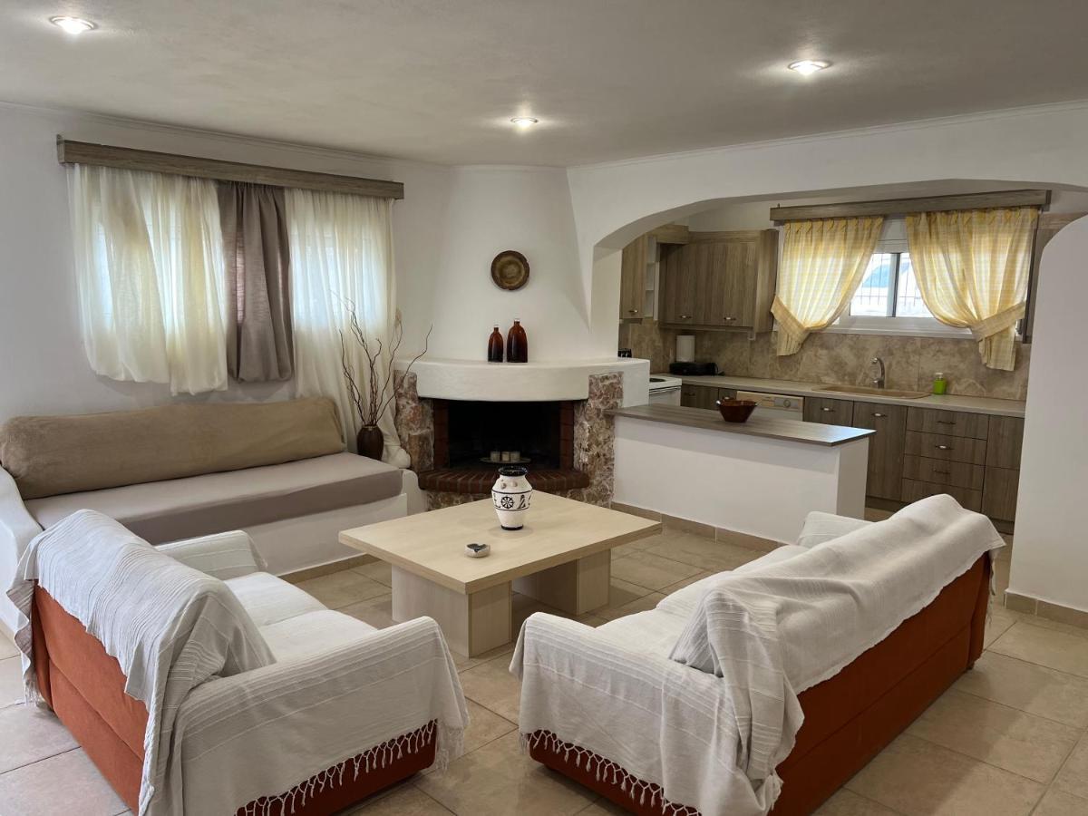 Apartment In Salamina With Garden & Sea View Selinia Luaran gambar